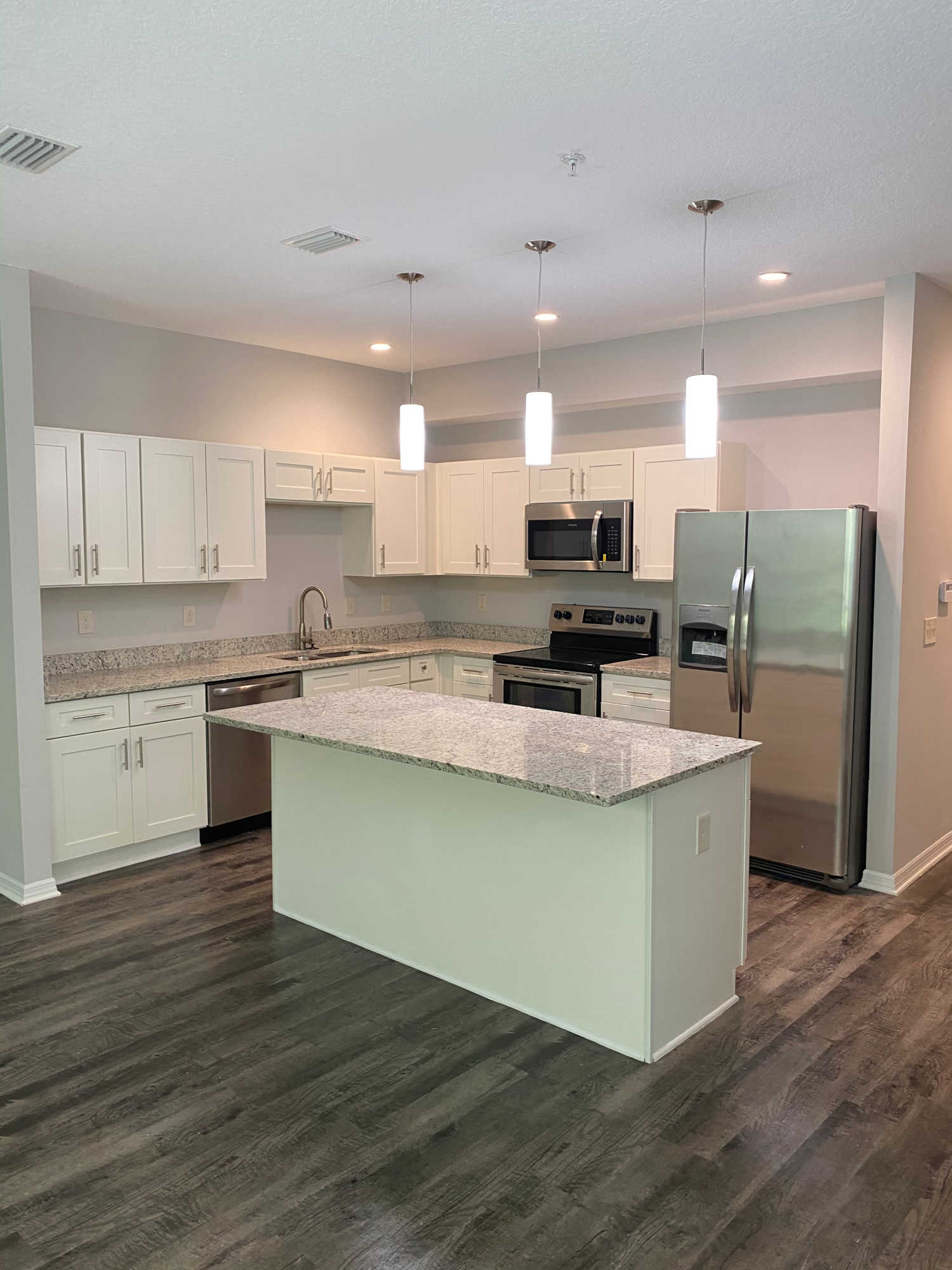 Goldelm Metrowest Apartments